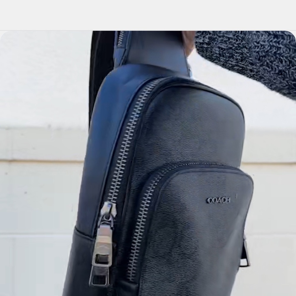 Coach Ethan crossbody/pack. NWT, Black - Picture 13 of 14